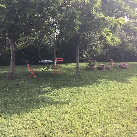 Paradis Et Detente